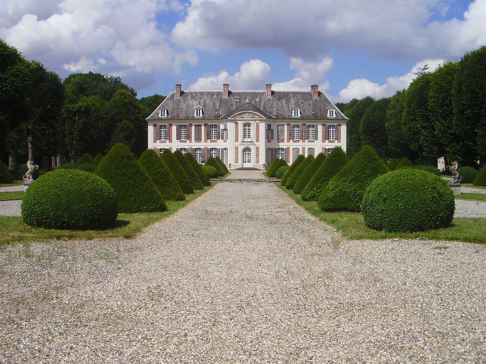 Château de Selincourt © CC-BY-SA Ybroc