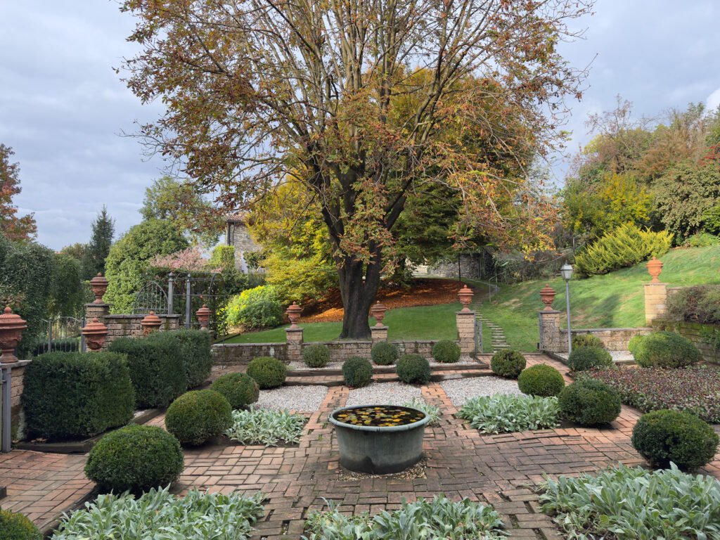 Il giardino di Poggio Castello – Monguzzo